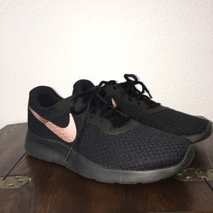 Black and Rose Gold Nike Tanjun Shoes